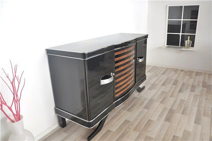 Art Deco Sideboard mit gestreiftem Nußbaumfurnier