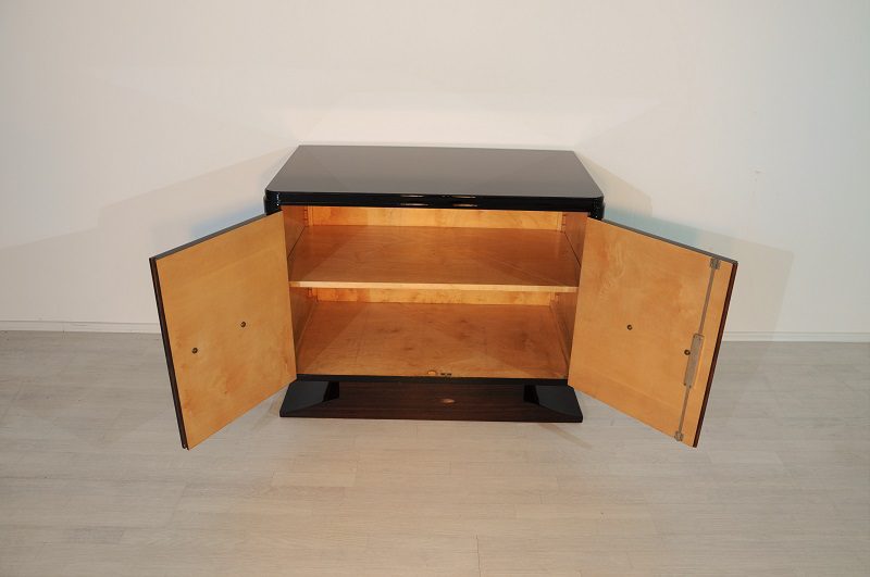 Französische Art Deco Makassar Kommode mit Messinggriffen