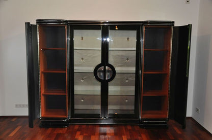 Art Deco Schrank in Hochglanzschwarz