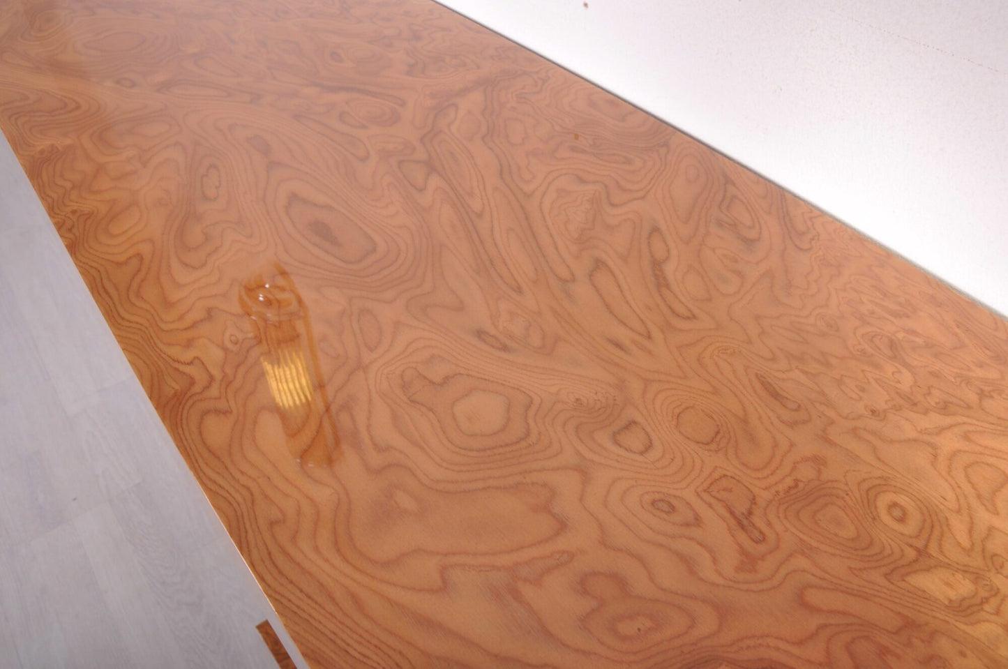 Art Deco Stil Amboina Holz Konsolentisch