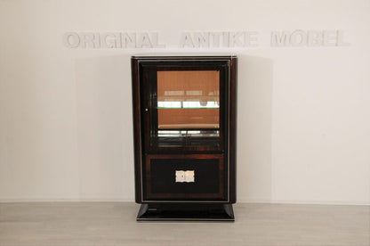 1930er Art Deco Vitrine mit Nussbaum Details