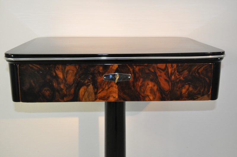Art-Deco-Konsole mit Walnuss-Schublade