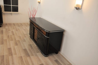 Original Art Deco Sideboard mit Nussbaumdetails