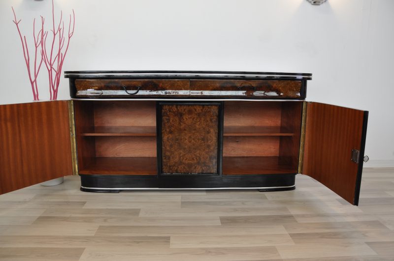 Original Art Deco Sideboard mit Nussbaumdetails