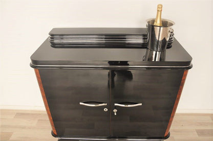Art Deco Nussbaumkommode