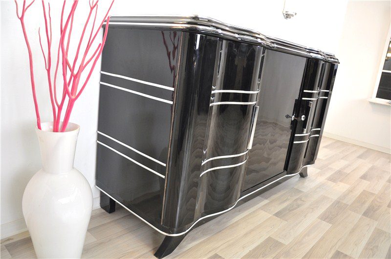 Gebogenes Sideboard im Art-Deco-Stil in Hochglanzschwarz