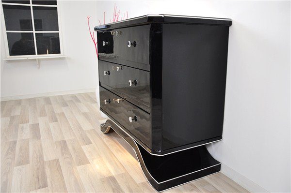 Art Deco Commode with a Curved Foot in Highgloss Black