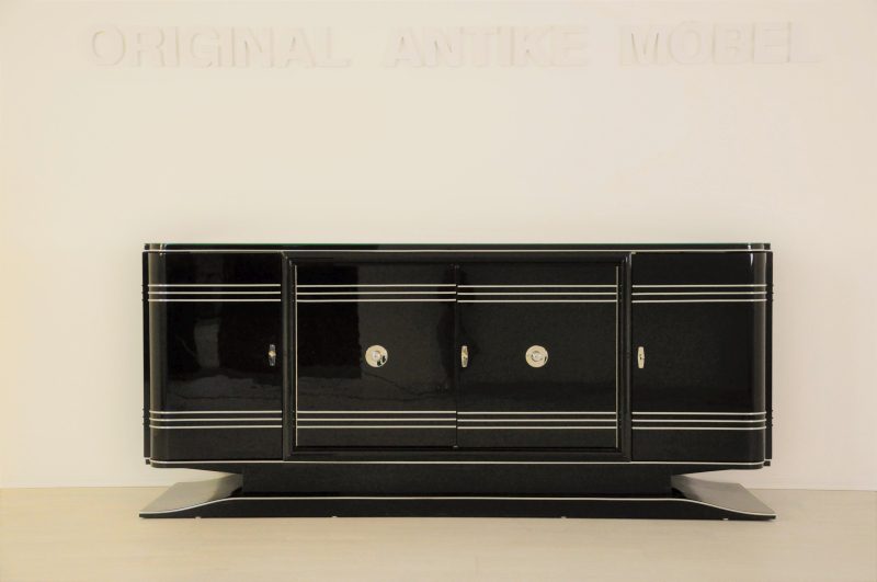 Extra großes Chromeliner-Buffet mit rotem Barfach