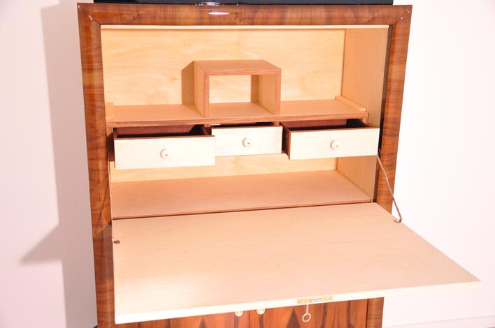 Art-déco-Schrank oder -Schreibtisch aus Walnussholz