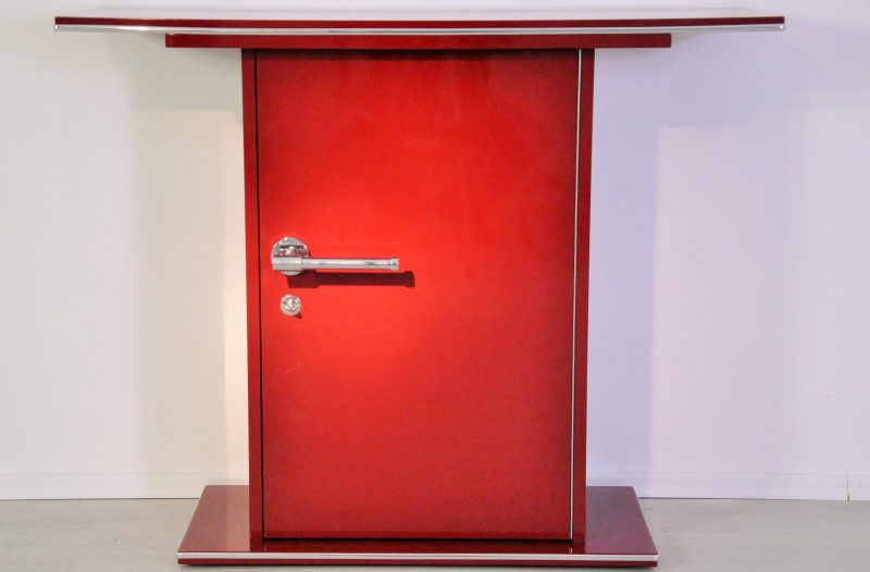 Kleine Konsole im Art-Deco-Stil