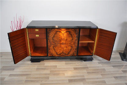 Art-Deco-Buffet mit einzigartiger Front aus Walnussholz