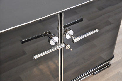 Elegante und zierliche Art-Deco-Kommode