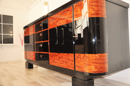 Art-Deco-Sideboard mit Klavierlack