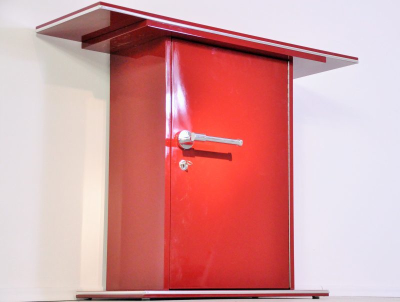 Kleine Art Deco Konsole in einem wundervollem Rot