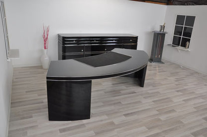 Vintage Bauhaus extra großer Schreibtisch in Hochglanz Schwarz