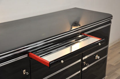 Chromliner Buffet aus der Art Deco Ära