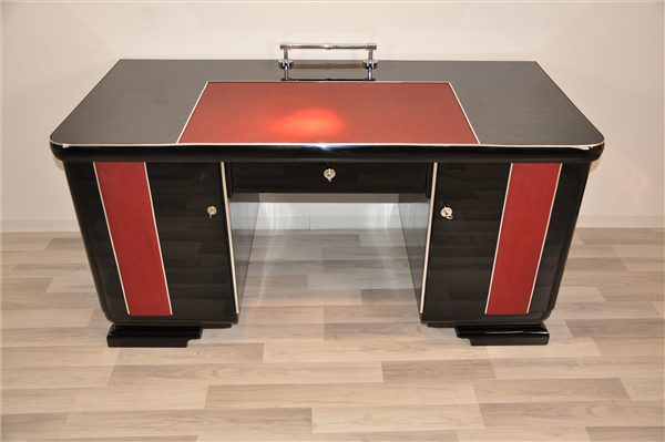 Art Deco Desk with wonderful Leather Applications