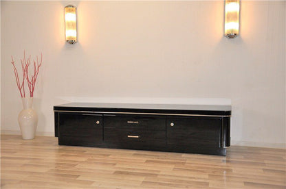 Fine Art Deco lowboard