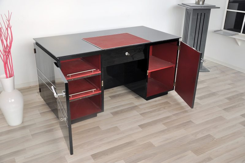 Französischer Art Deco Schreibtisch mit Alcantara Akzenten