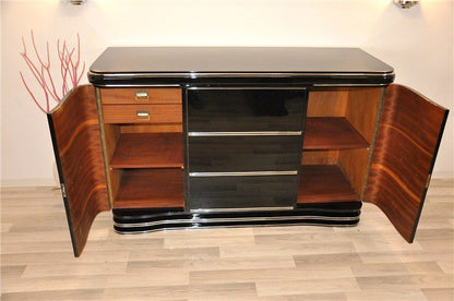 Buffet im Art-Deco-Stil mit Chromauskleidung