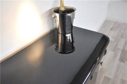 Zierliche Art Deco Bar mit Schubladen