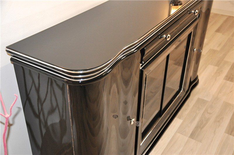 Schwarzes Art-Deco-Highboard