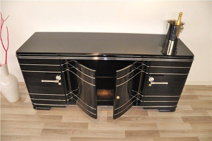 Großes Sideboard im Art-déco-Stil mit Chromstangen