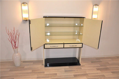 Einzigartiges Art-Deco-Highboard