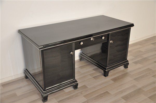 Klassischer Art-Deco-Schreibtisch