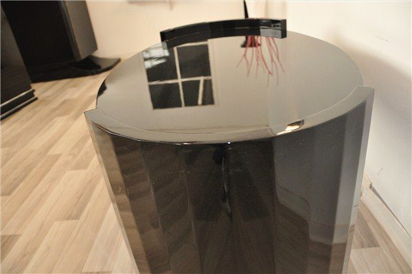Ovaler Art Deco Couchtisch