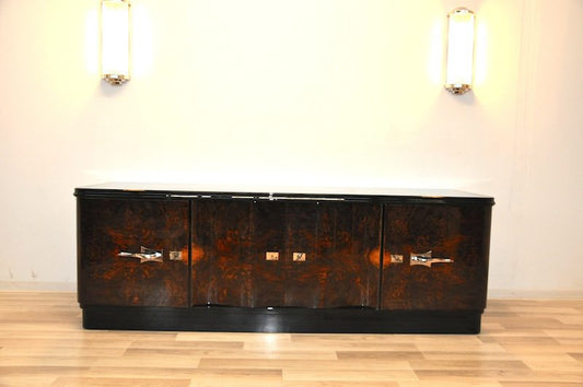 Art-Deco-Lowboard mit dunklem Wurzelholzfurnier