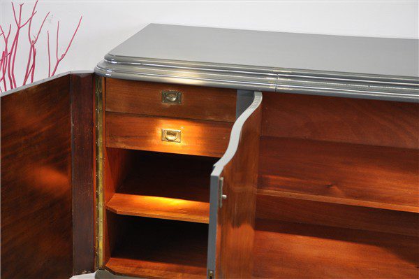 Graues Metallic Sideboard