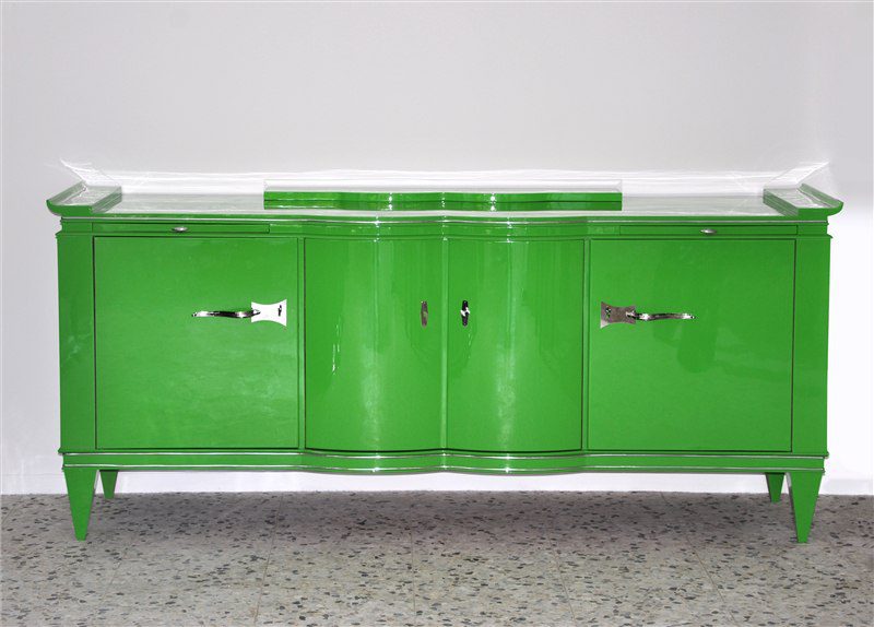 Exklusives und einzigartiges Art Deco Sideboard in Giftgrün
