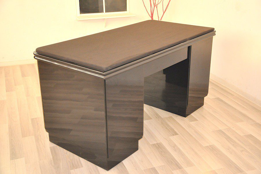 Art Deco Schreibtisch mit grau-schwarzer Metallic Lackierung
