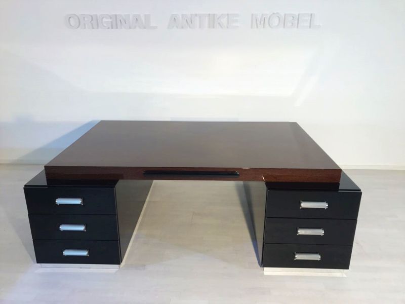Prachtvoller Bauhaus XXL Schreibtisch und Partner Schreibtisch