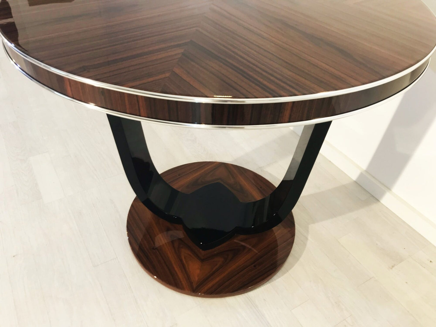 Art Deco Design Palisander Beistelltisch