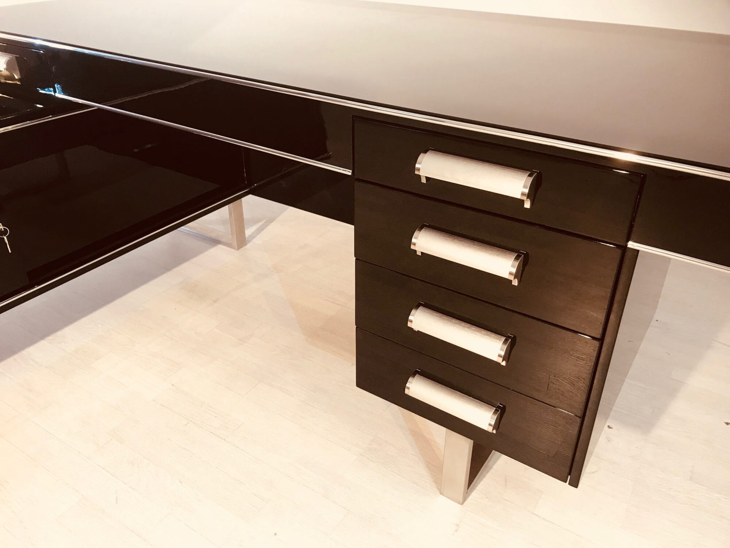 Fantastischer Bauhaus Eckschreibtisch