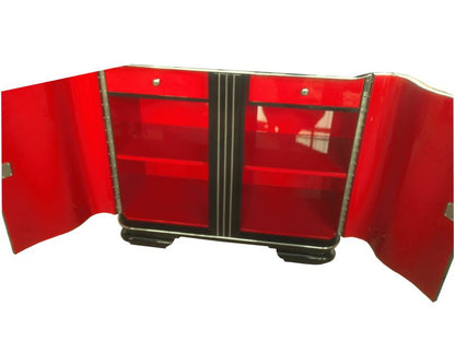 Geschwungene Art Deco Kommode – Rotes Innenleben