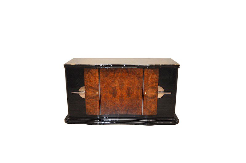 Geschwungenes Sideboard aus der Art Deco Ära