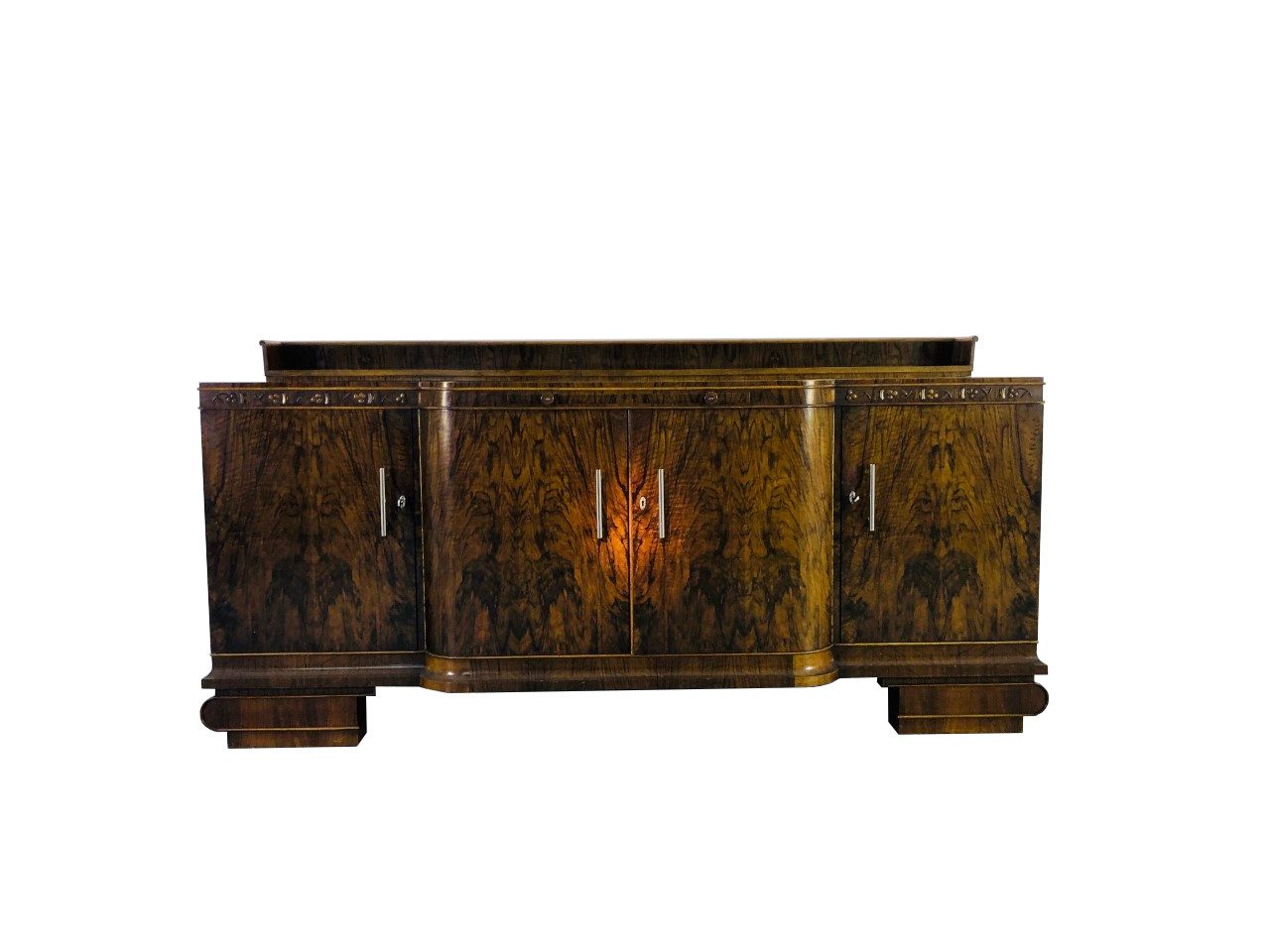 Großes Art Deco Walnuss Sideboard mit Kirsch-Ornamenten